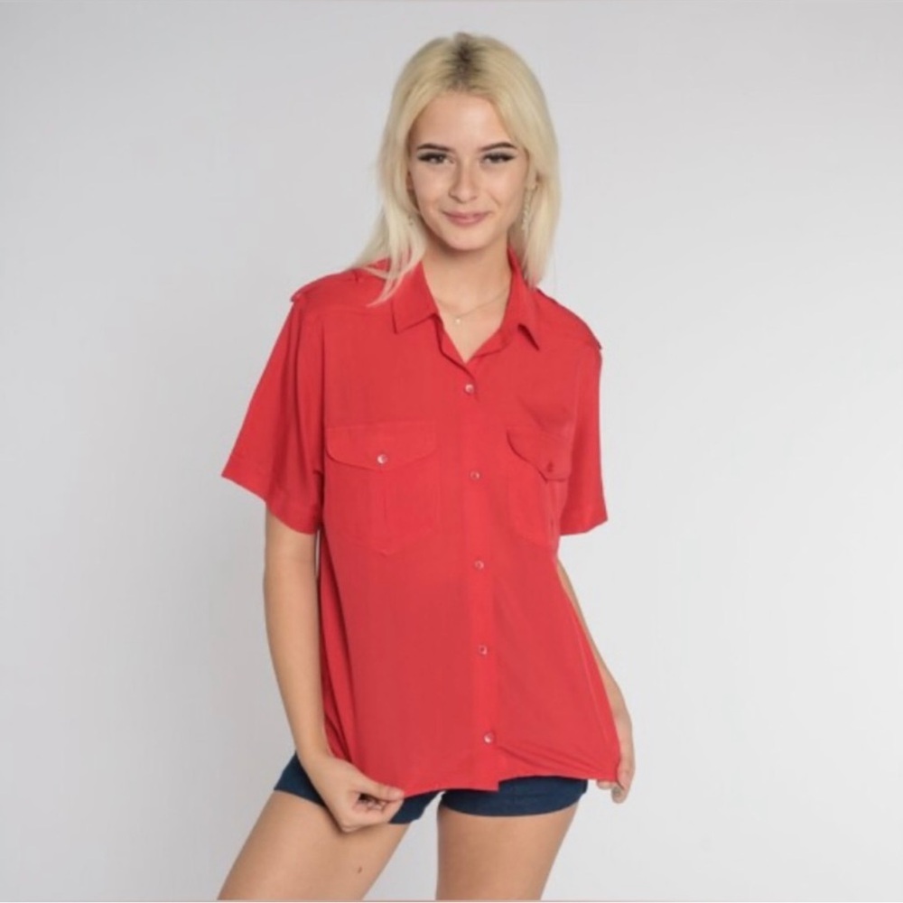Diane Von Furstenberg Short Sleeve Button Front Blouse Red Size 16